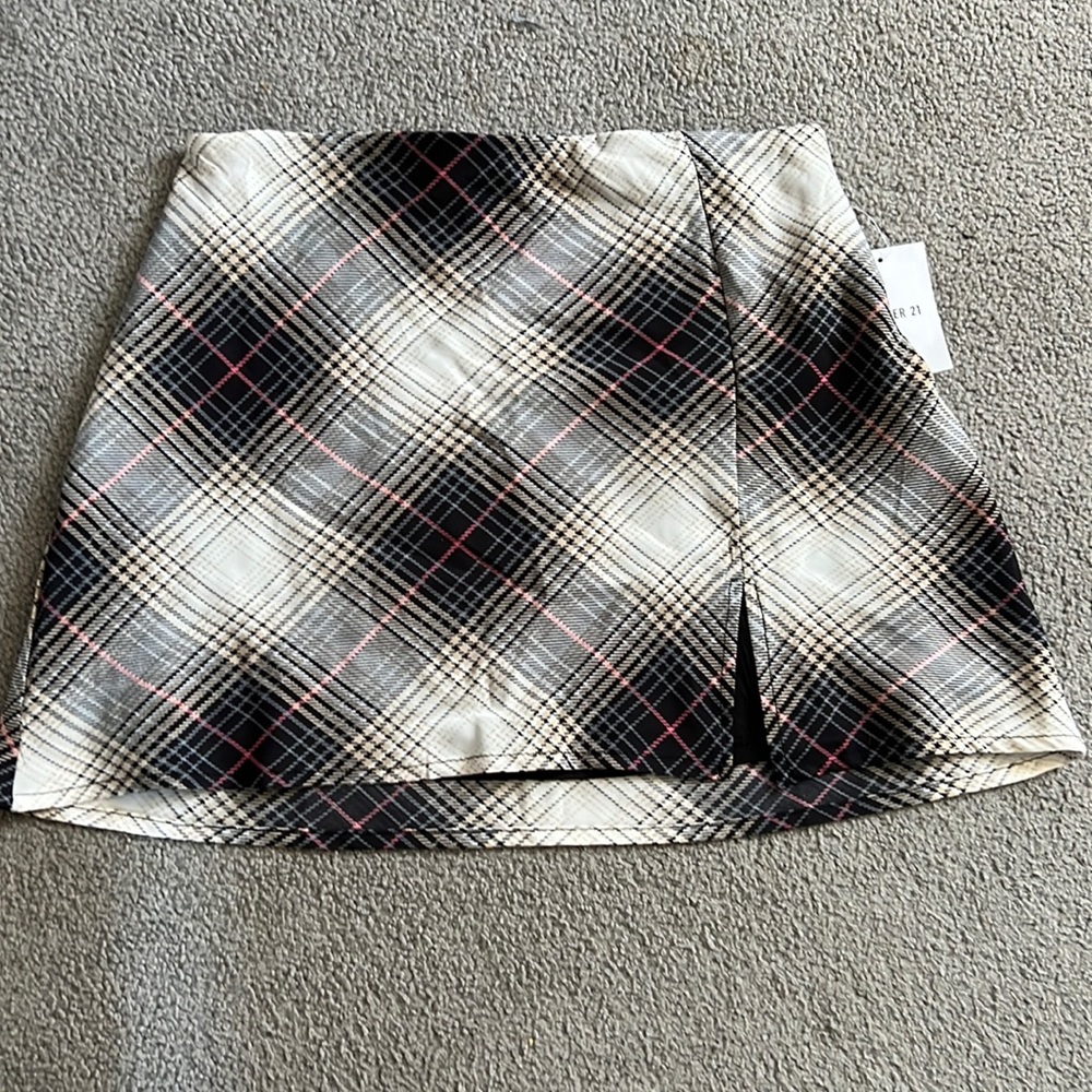 Forever 21 mini skirt